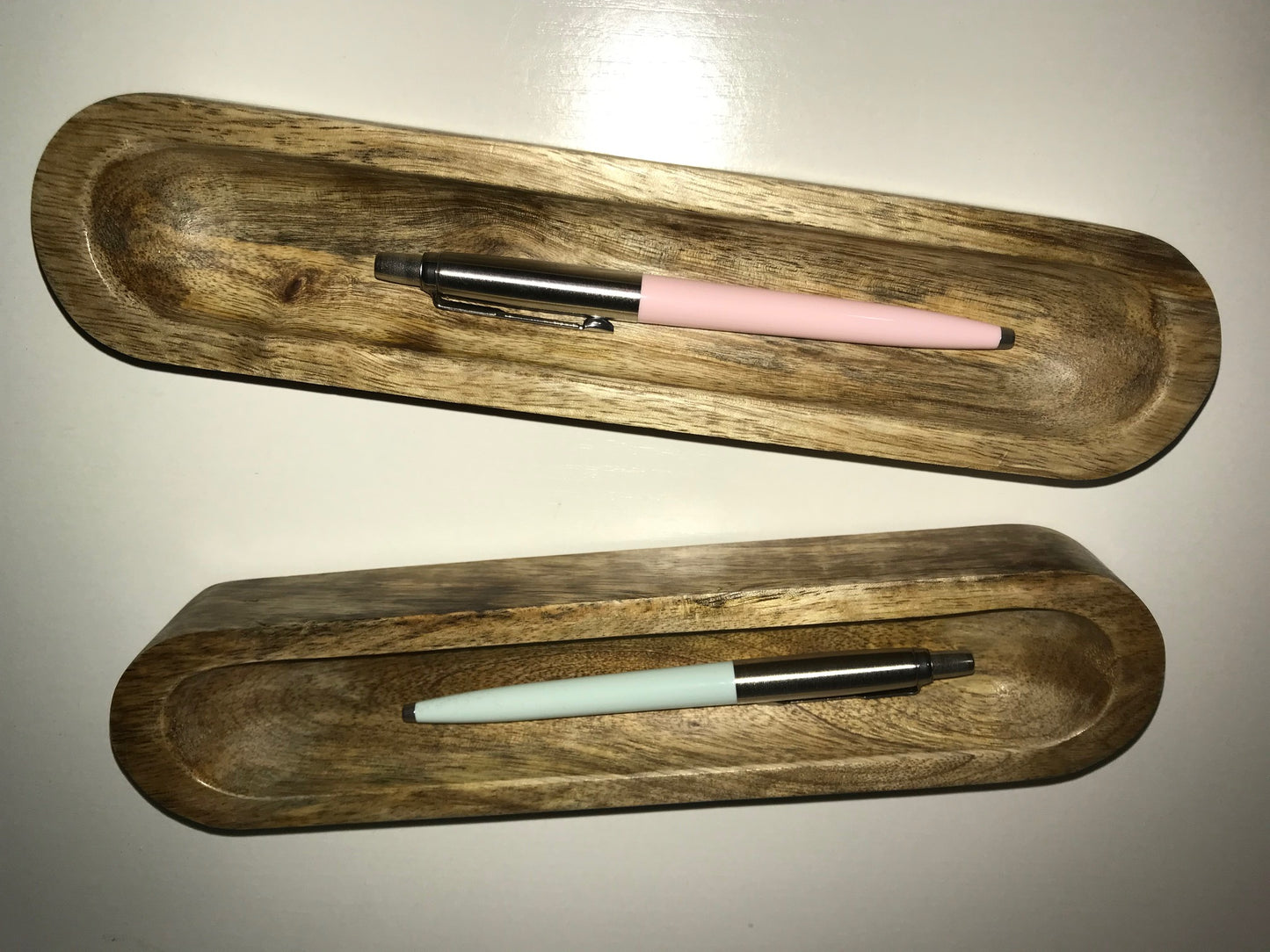 Wood Pen Holder with Parker Pen