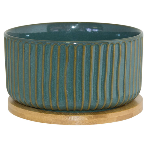 Ceramic pot with base